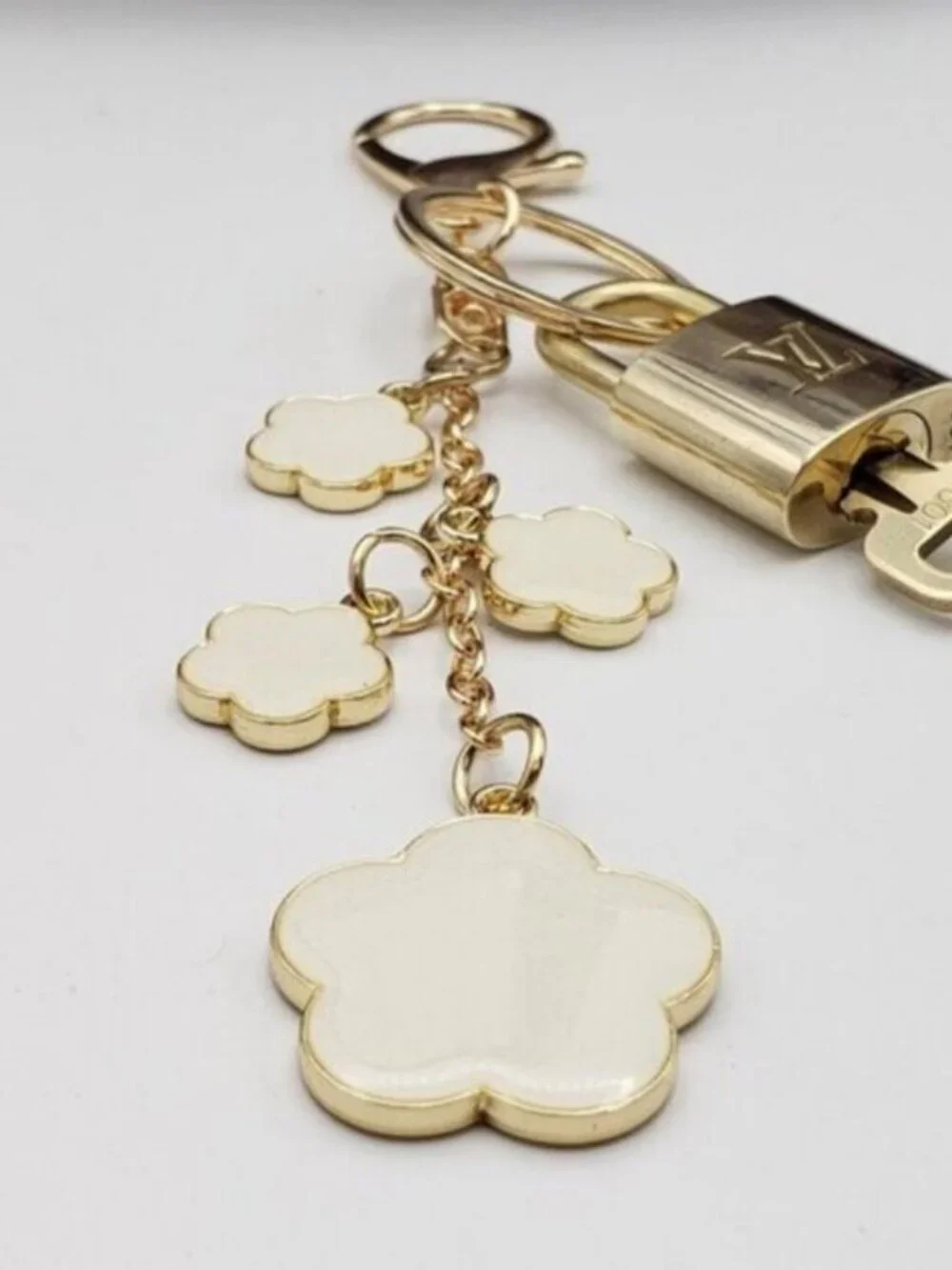 Louis Vuitton Gold Padlock 🔒 Key Set Authentic LV w/ Unbranded Flower Keychain - Picture 10 of 15